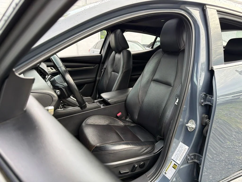 Used 2021 Gray Mazda Premium Plus image 26