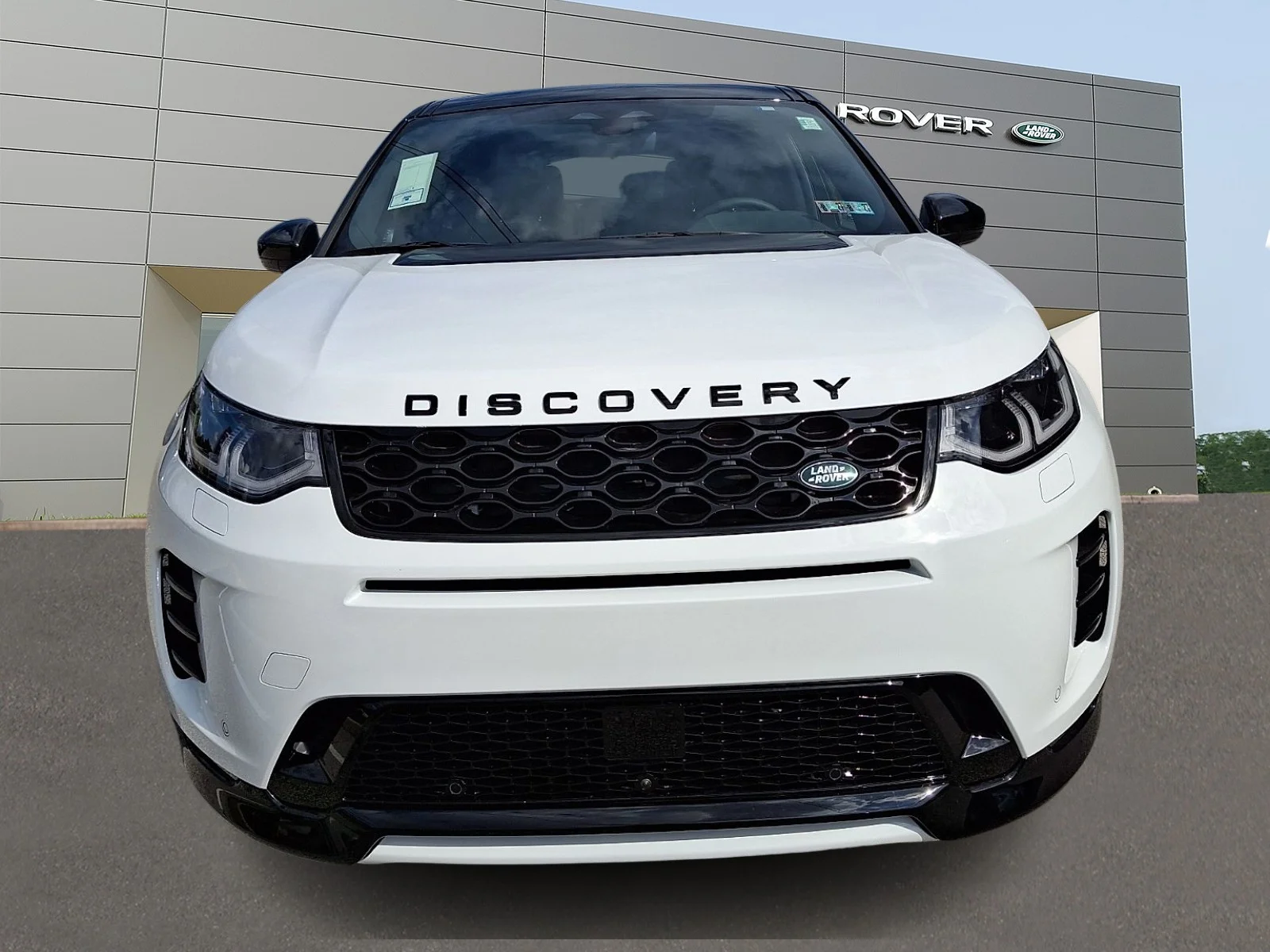 New 2026 Fuji White Land Rover Landmark image 8