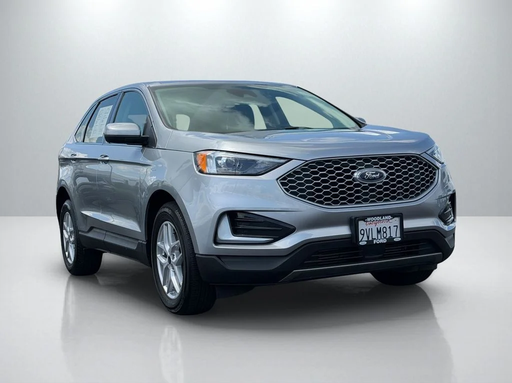 2023 Ford Edge SEL AWD's photo