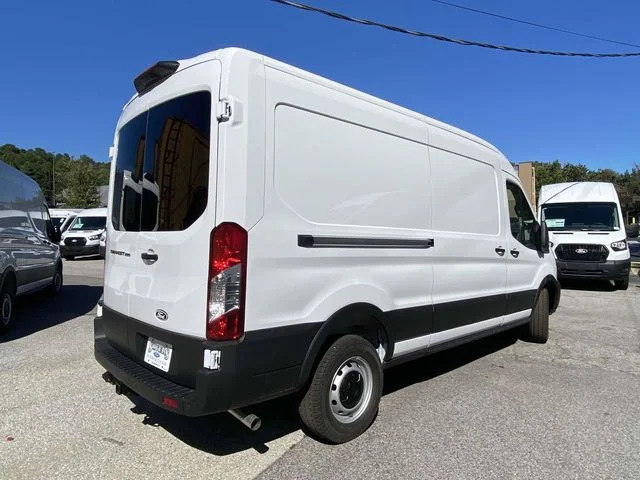 New 2026 White Ford Base image 3