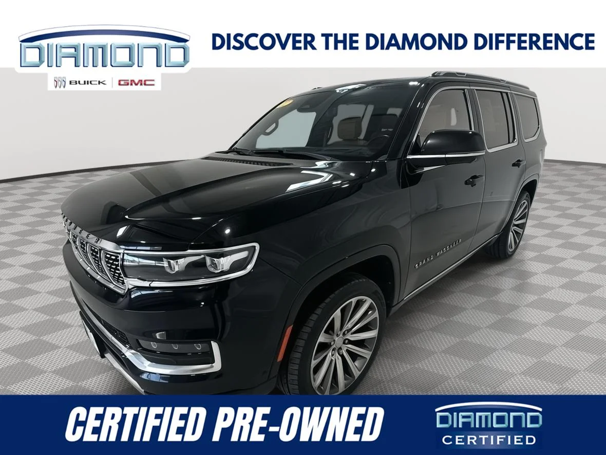 Used 2022 Diamond Black Crystal Pearl Jeep Series III image 1