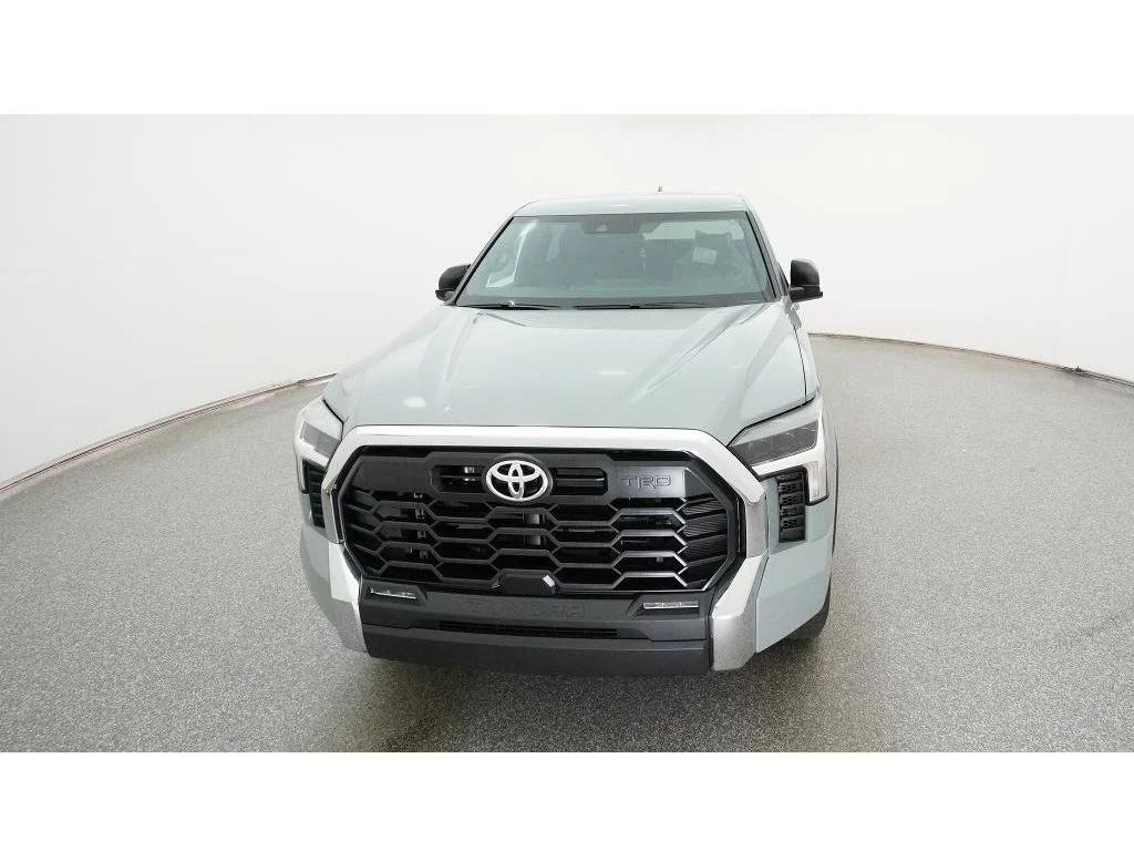 New 2026 Lunar Rock Toyota SR5 image 15