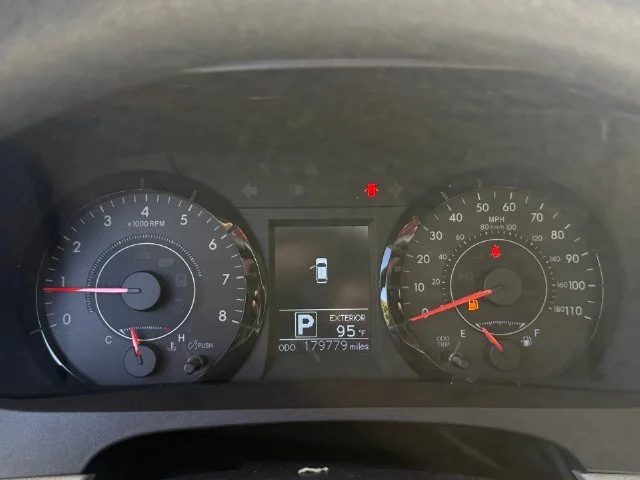 Used 2017 Predawn Gray Mica Toyota LE image 17