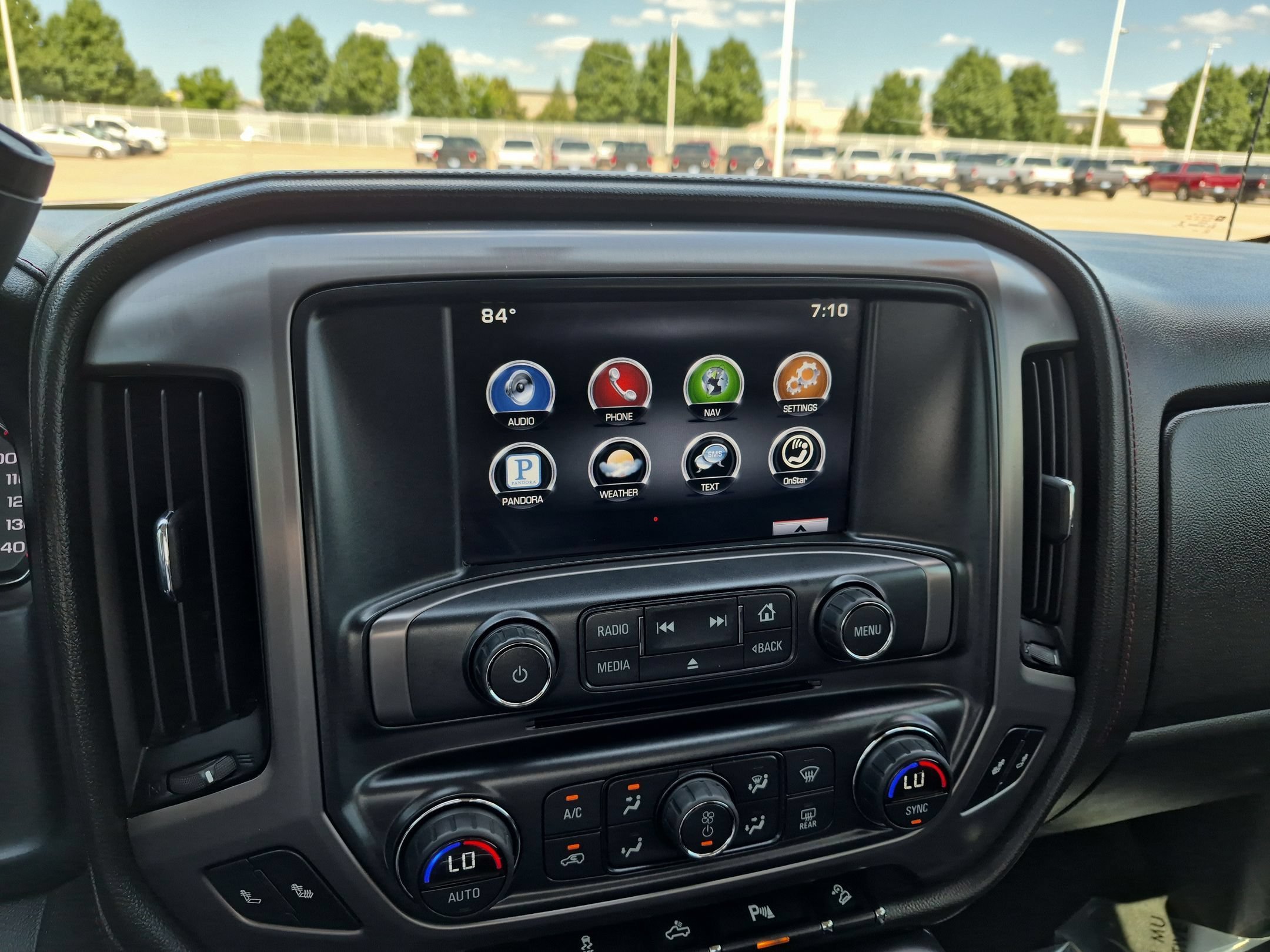 Used 2015 Sonoma Red Metallic GMC SLT 4WD image 16