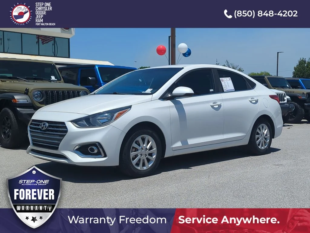 2019 Hyundai Accent SEL 4-Door 6-Speed Automatic's photo