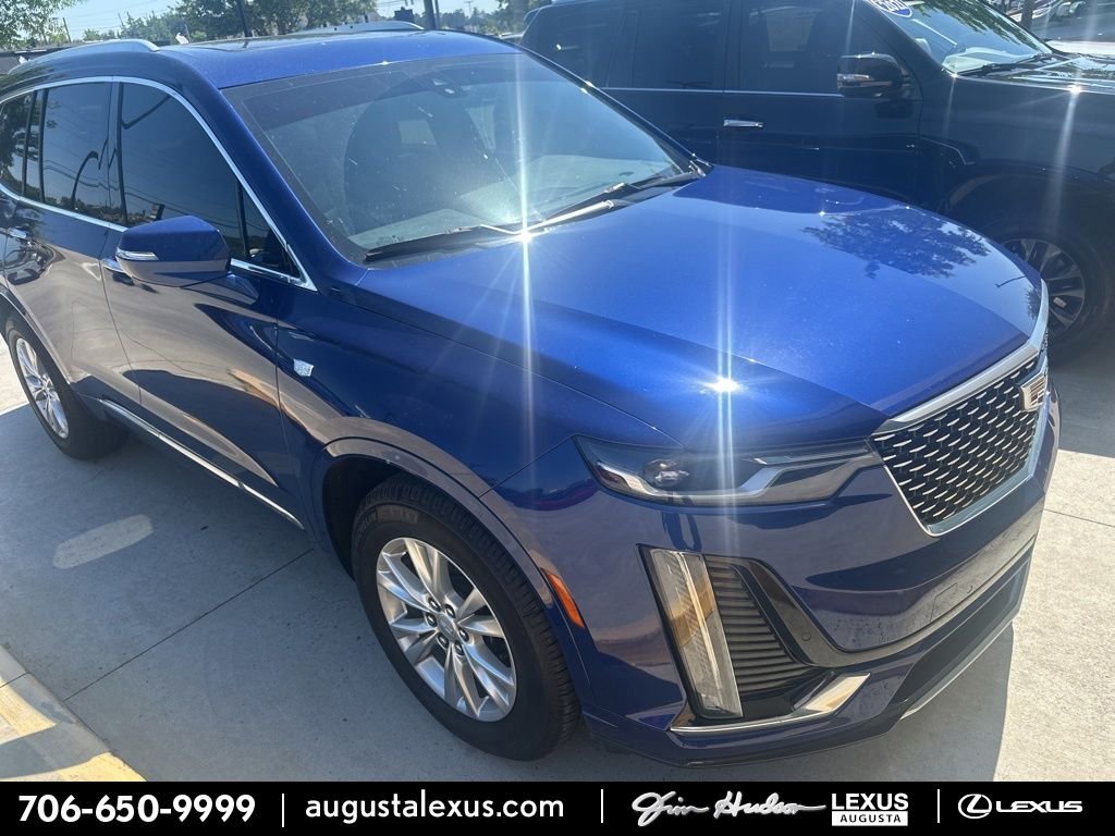 2023 Cadillac XT6 Luxury Auto's photo