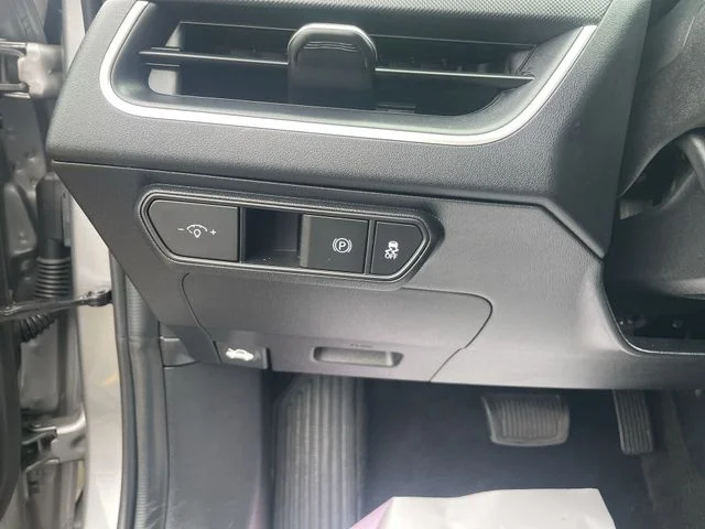 2025 Kia K4 LXS - Photo 21