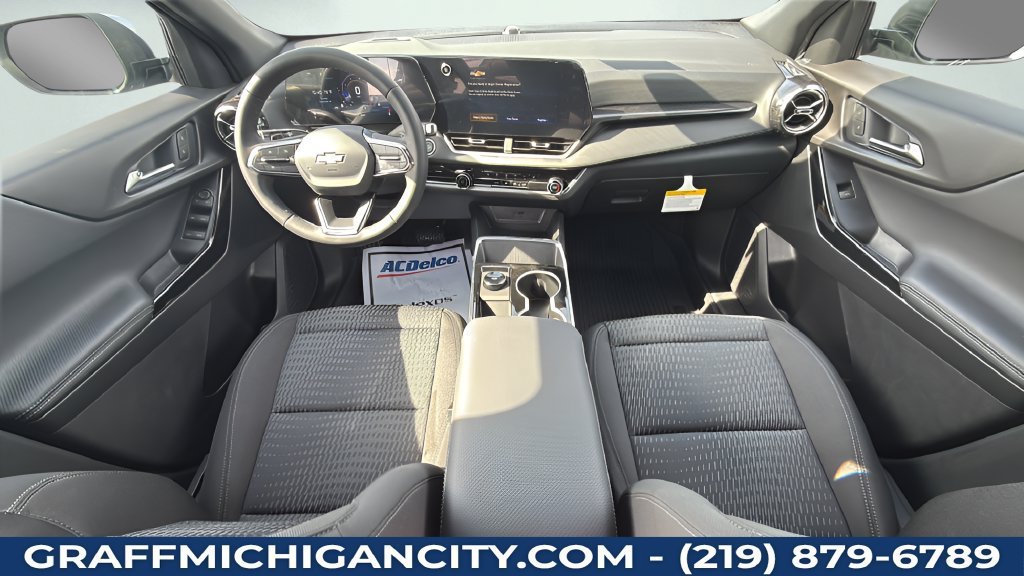 2027 Chevrolet Equinox LT - Photo 29