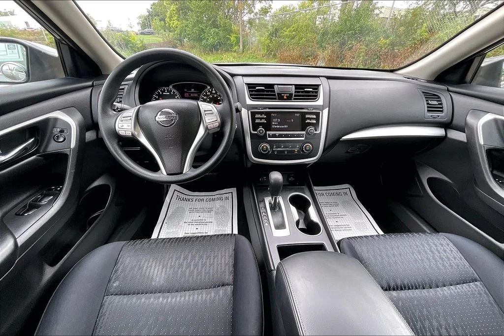 Used 2016 Gray Nissan 2.5 S image 15