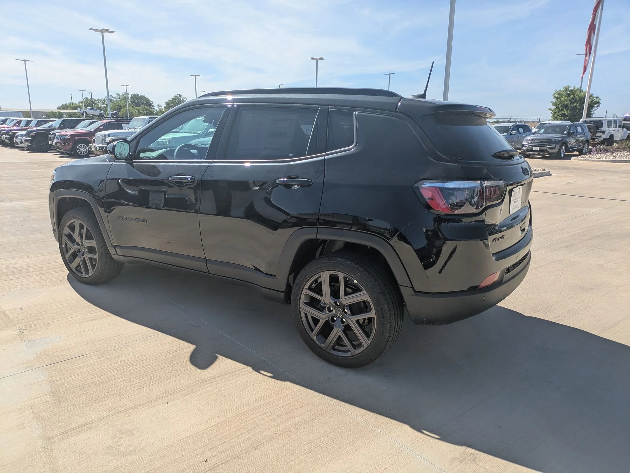 2025 Jeep Compass Limited - Photo 6