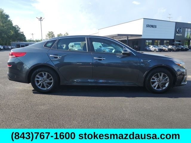 Used 2020 Gray Kia LX image 1