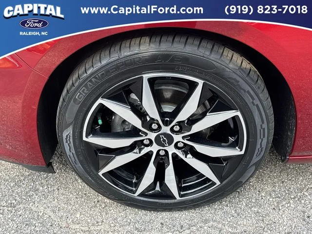 Used 2021 Red Chevrolet RS image 13