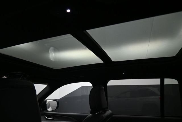 2024 Jeep Grand Cherokee Overland - Photo 23