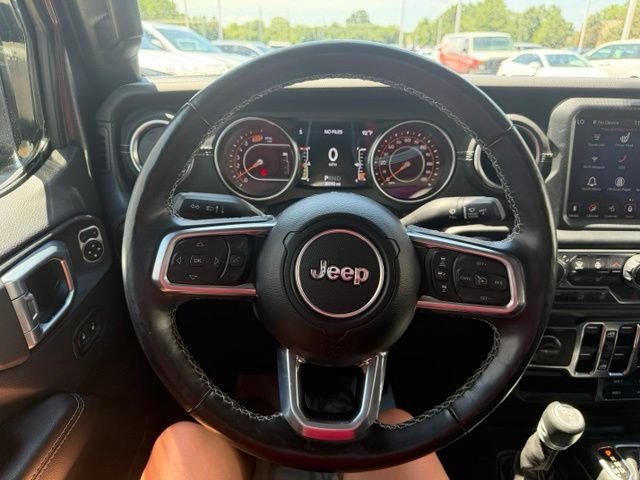 Used 2023 Gray Jeep Sahara image 30