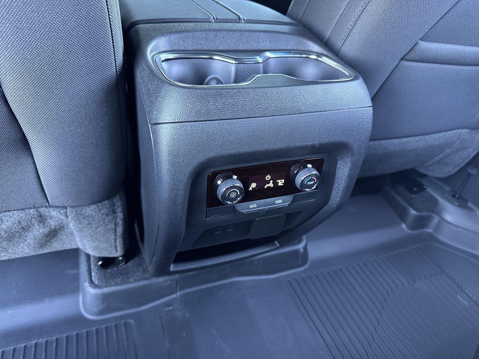 2027 Chevrolet Traverse LT - Photo 26