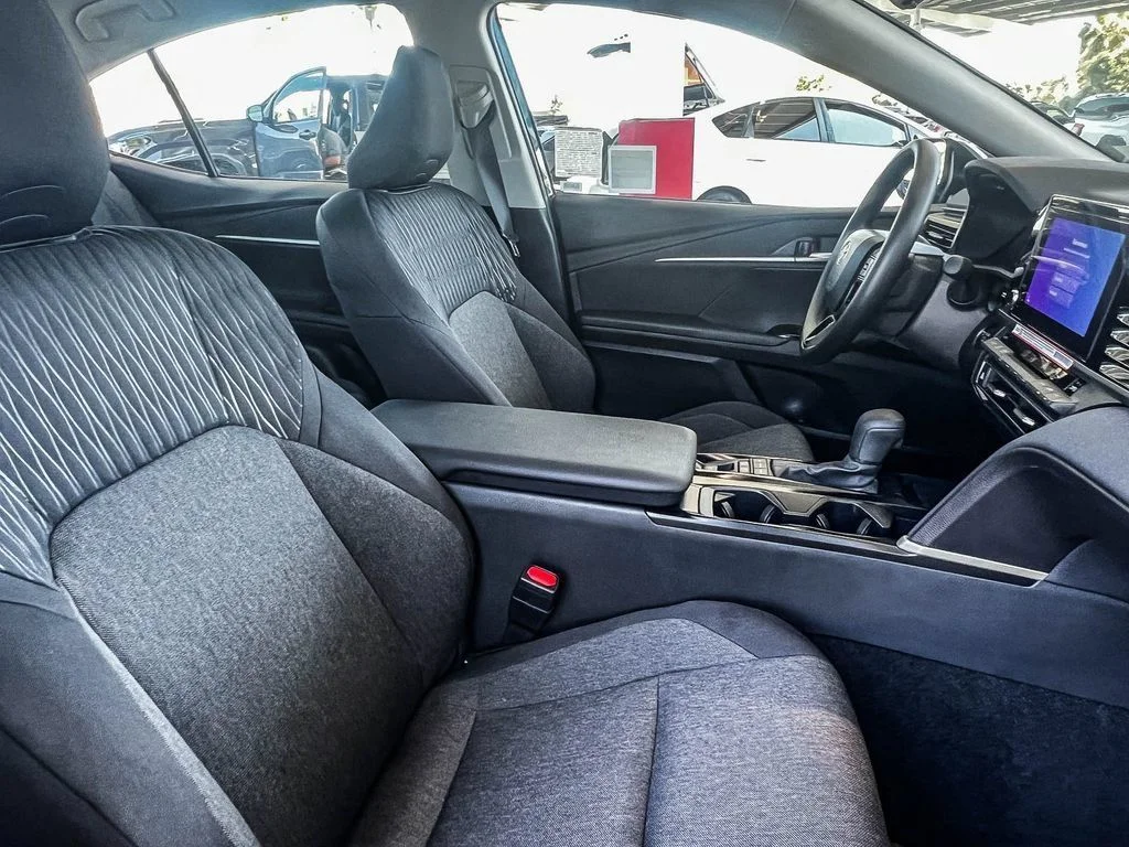 Used 2026  Toyota LE image 8