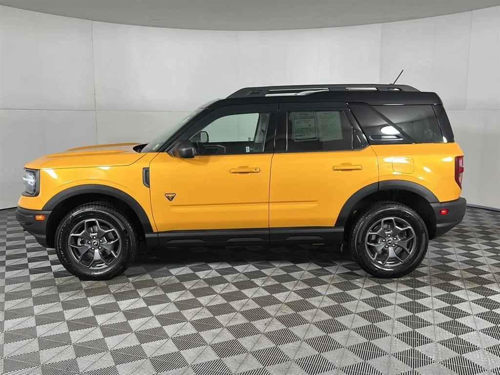 Used 2021 Orange Metallic Ford Badlands image 24