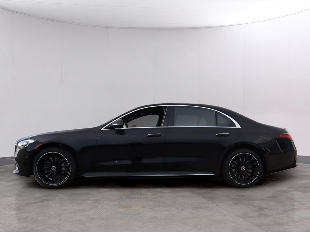 New 2026 Obsidian Black Metallic Mercedes-Benz S 500 image 4
