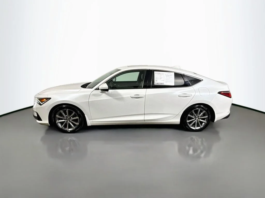 Used 2023 Platinum White Pearl Acura Base image 4