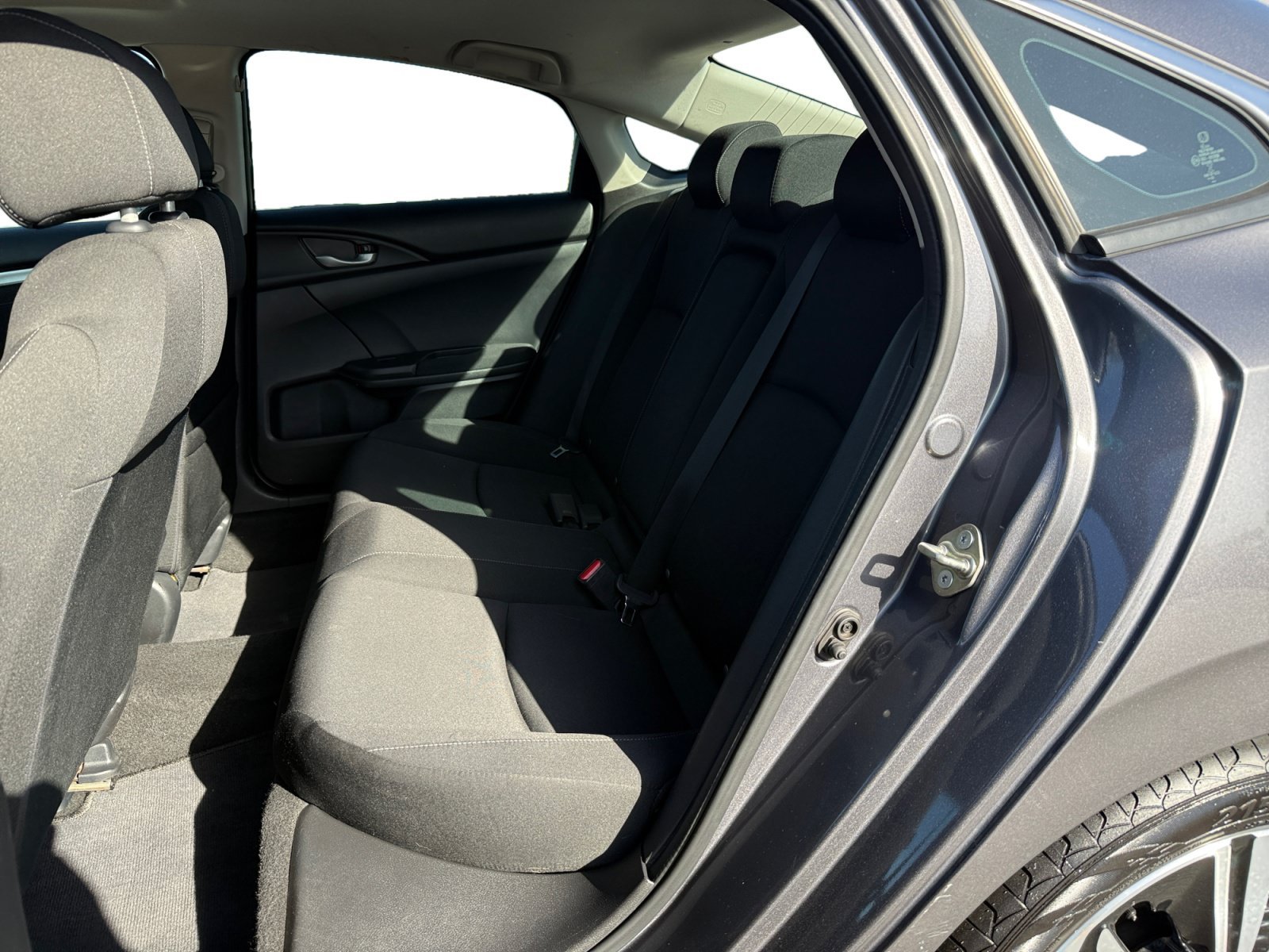 Used 2016 Gray Honda EX-T image 16