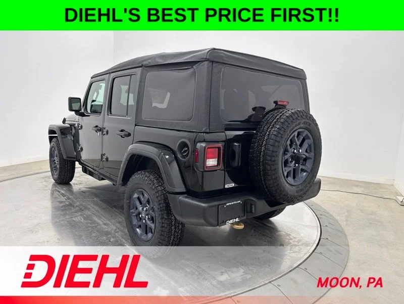 New 2026 Black Clear-Coat Exterior Paint Jeep 85th Anniversary Edition image 5