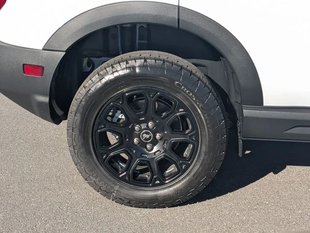 New 2026 Oxford White Ford Badlands® image 10