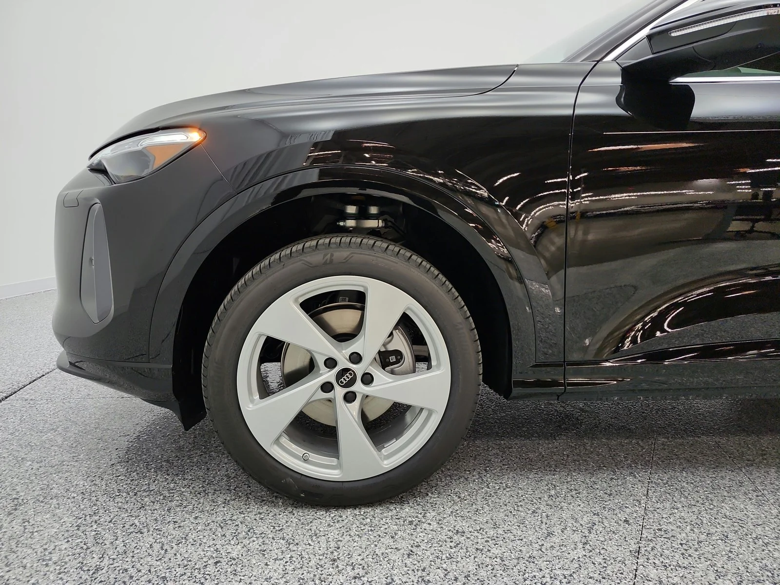 New 2026 Mythos Black Metallic Audi Premium Plus 2.0 TFSI quattro image 15