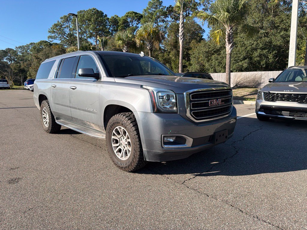 Used 2020 Satin Steel Metallic GMC SLT image 1