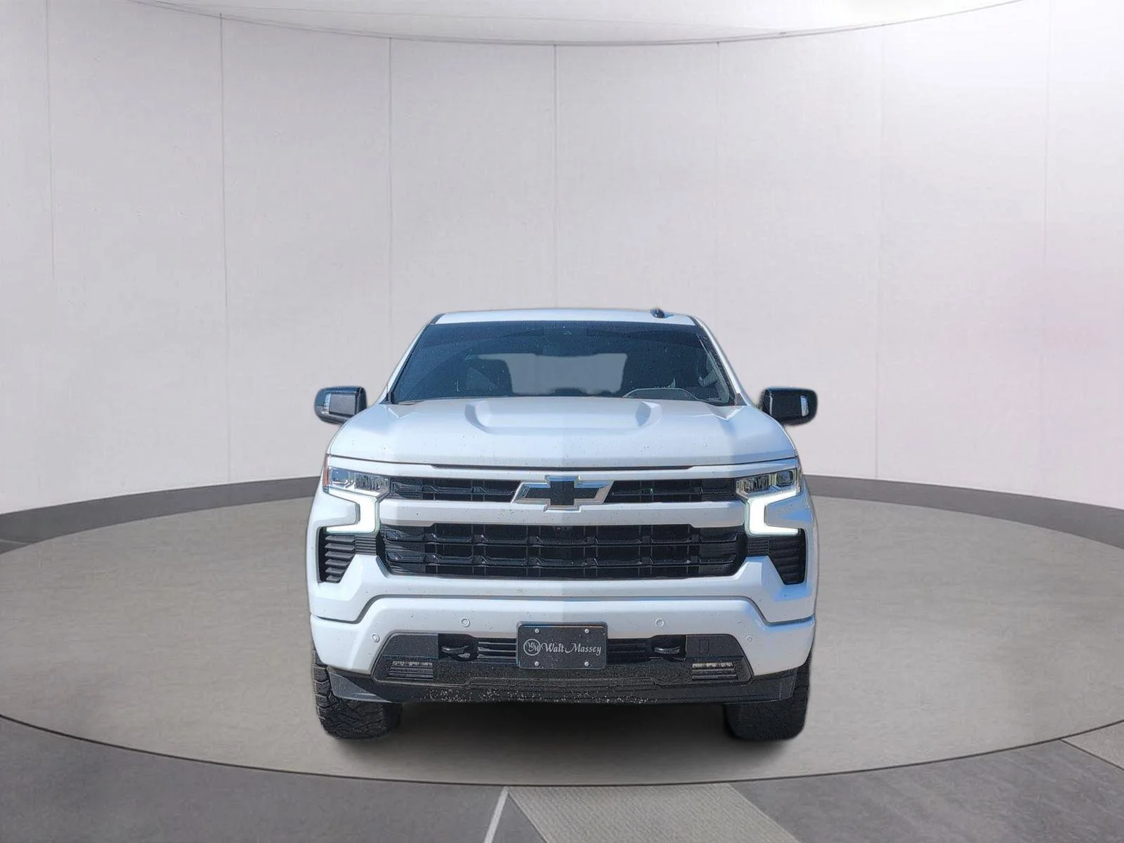 Used 2025 Summit White Chevrolet RST image 8