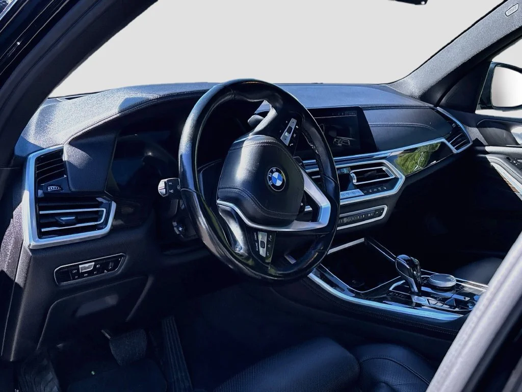 Used 2023 Jet Black BMW xDrive40i image 9