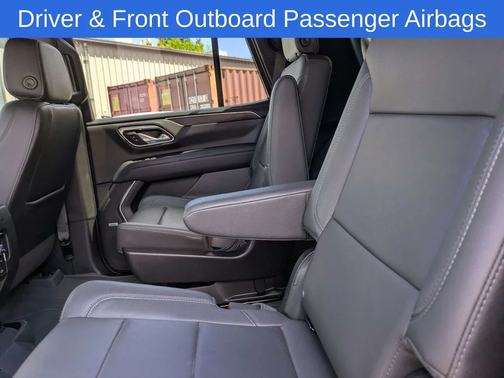 Used 2024 Gray Chevrolet Z71 image 17