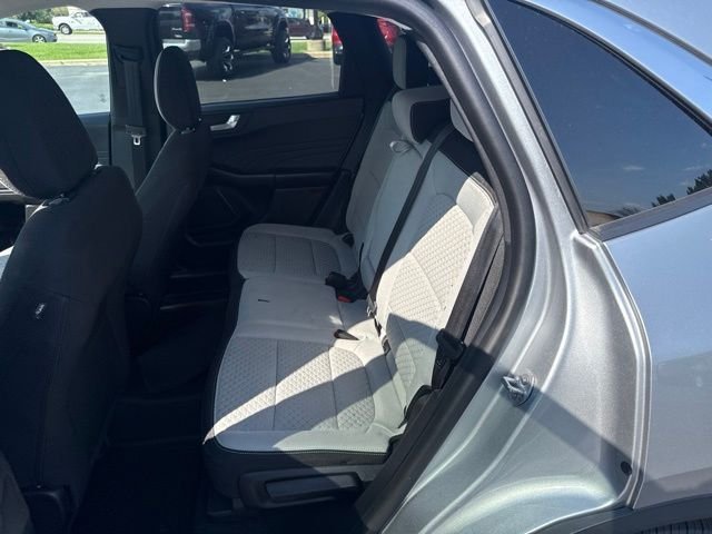 Used 2023 Silver Ford Active image 9