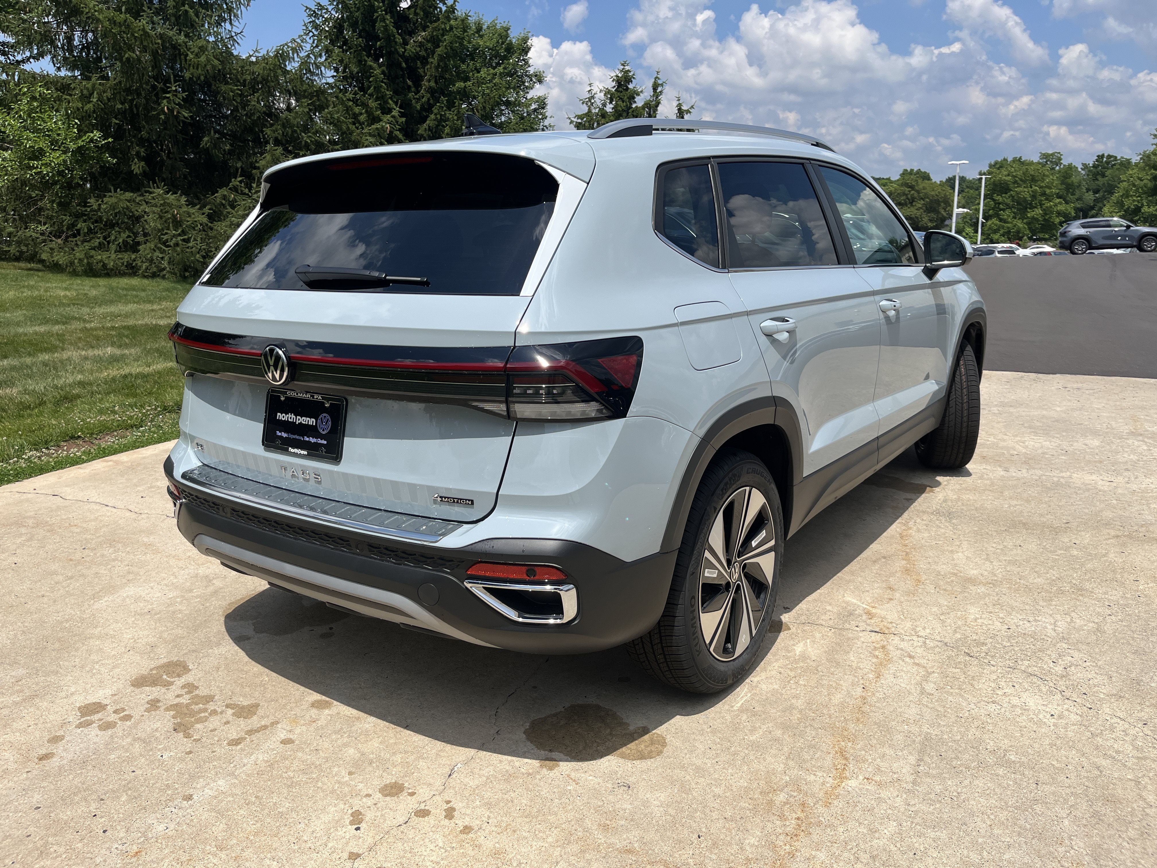 New 2026 Monument Gray Volkswagen SE image 13