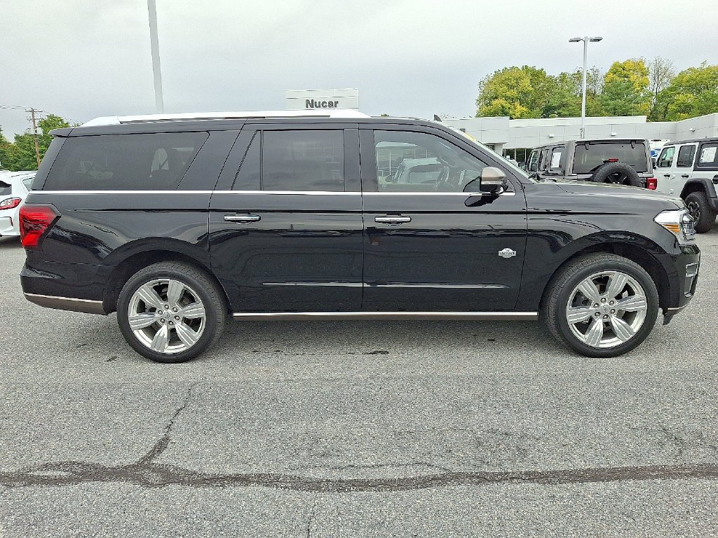 Used 2022 Black Ford King Ranch image 8