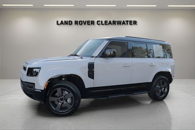 2026 Land Rover Defender 110 X-Dynamic SE
