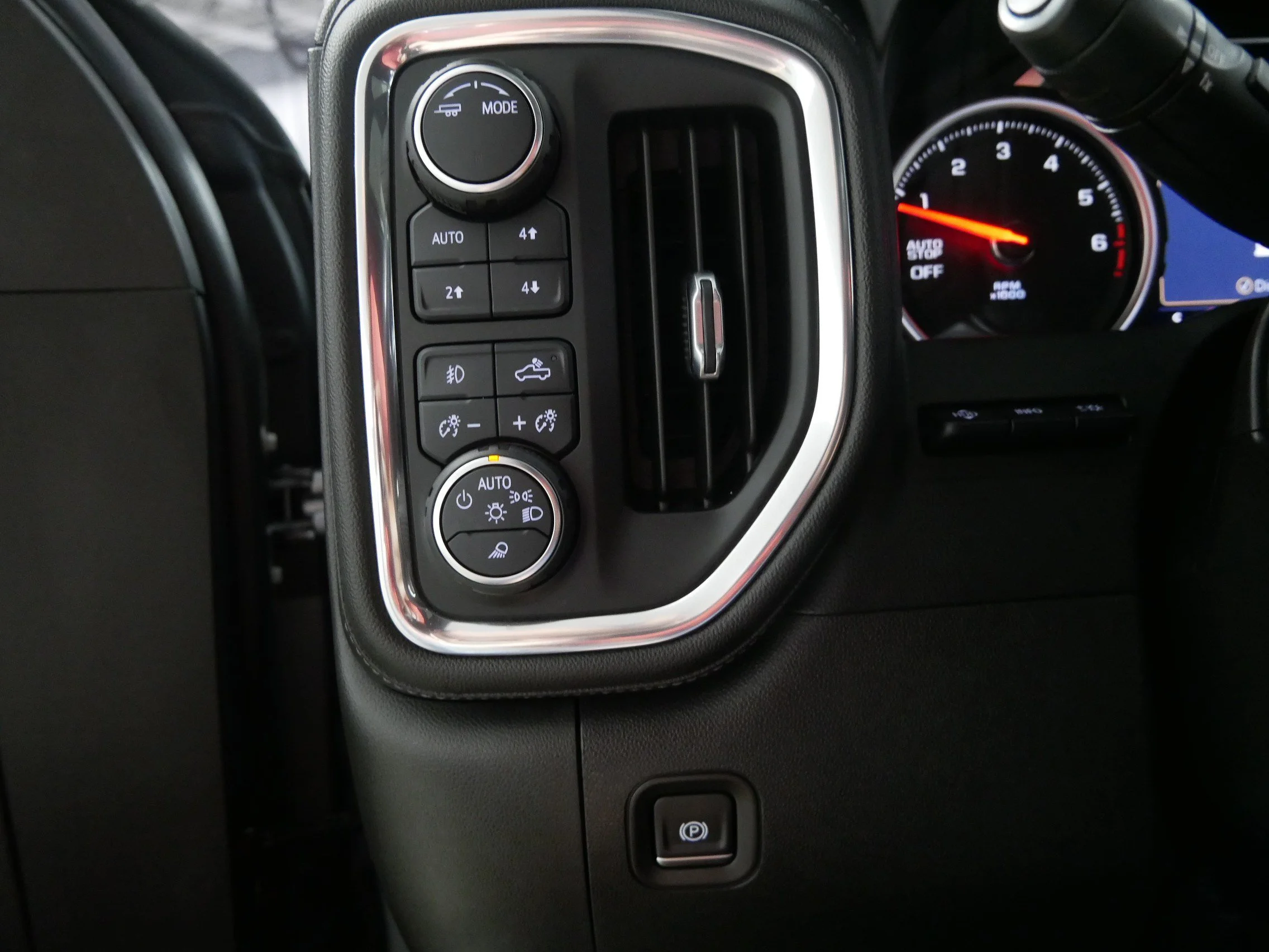 Used 2021 Satin Steel Metallic Chevrolet High Country image 26