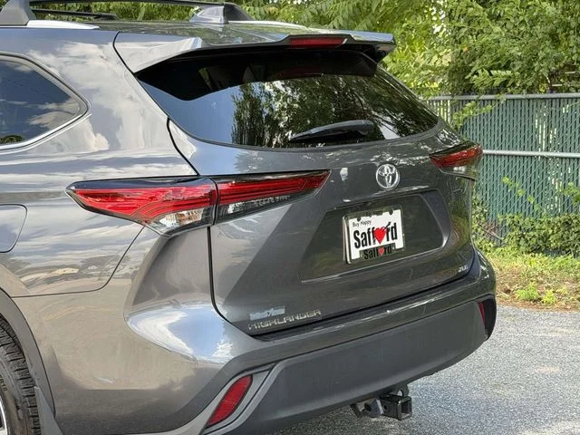 2023 Toyota Highlander XLE - Photo 11