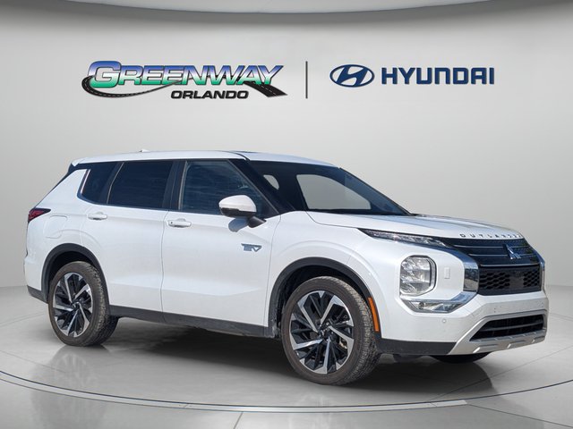 2025 Mitsubishi Outlander Plug-In Hybrid SE
