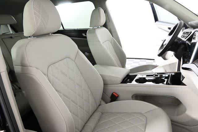 2025 Volkswagen Atlas SEL Premium R-Line - Photo 14