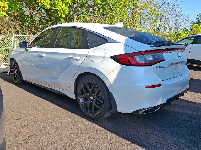 Used 2022  Honda Sport Touring image 3
