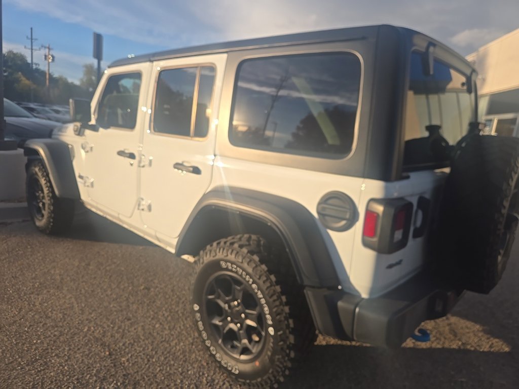 Used 2023 White Jeep Willys 4xe image 9