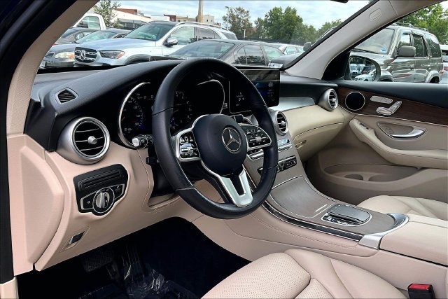 Used 2021 Blue Mercedes-Benz GLC 300 image 14