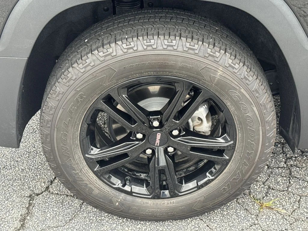 2024 GMC Terrain AT4 - Photo 17