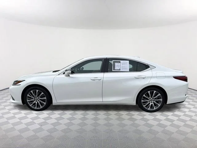 Used 2021 White Lexus ES 350 image 8