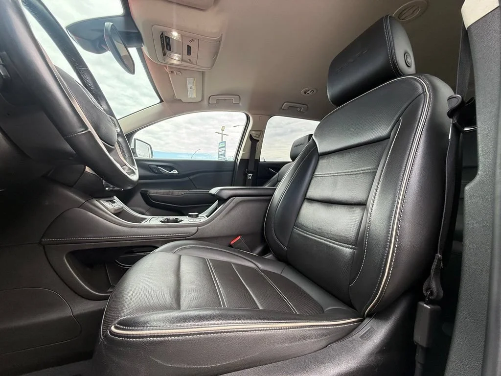Used 2023 Summit White GMC Denali image 36