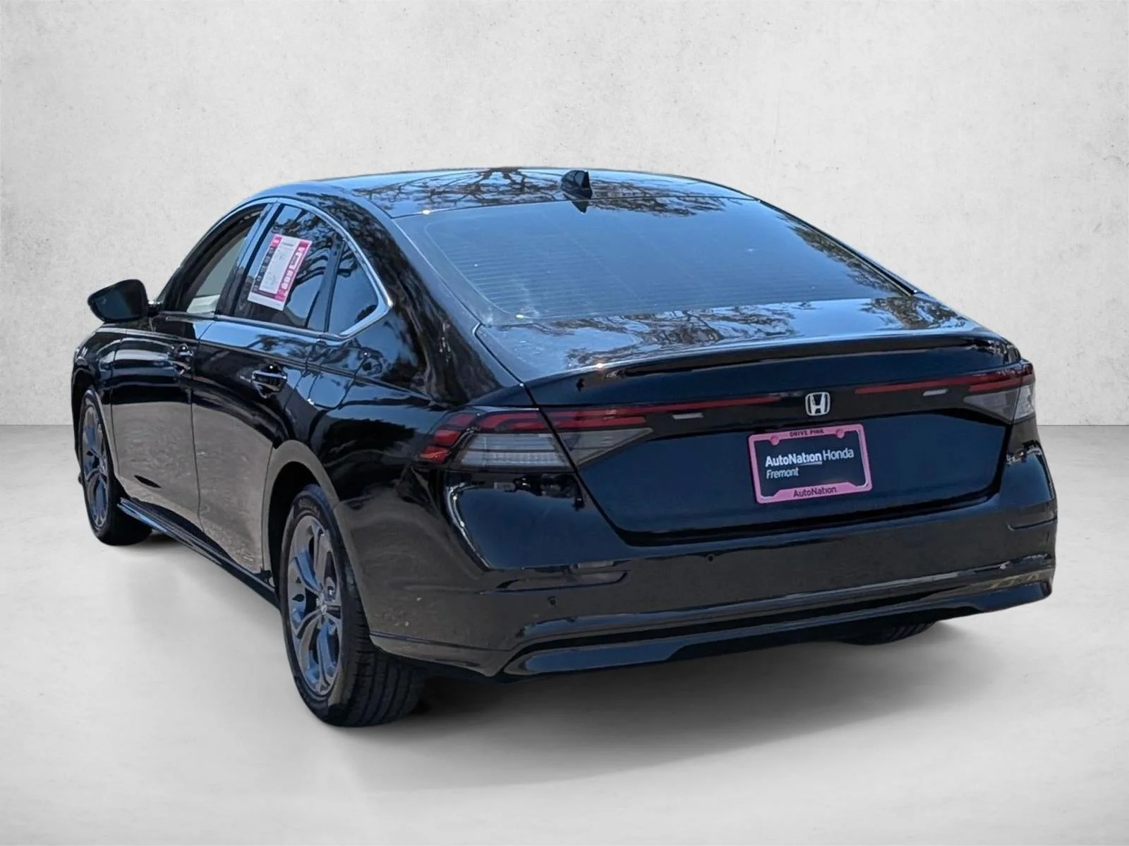 Used 2024 Black Honda EX-L image 8