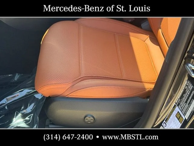 New 2026 Black Mercedes-Benz GLC 300 image 15