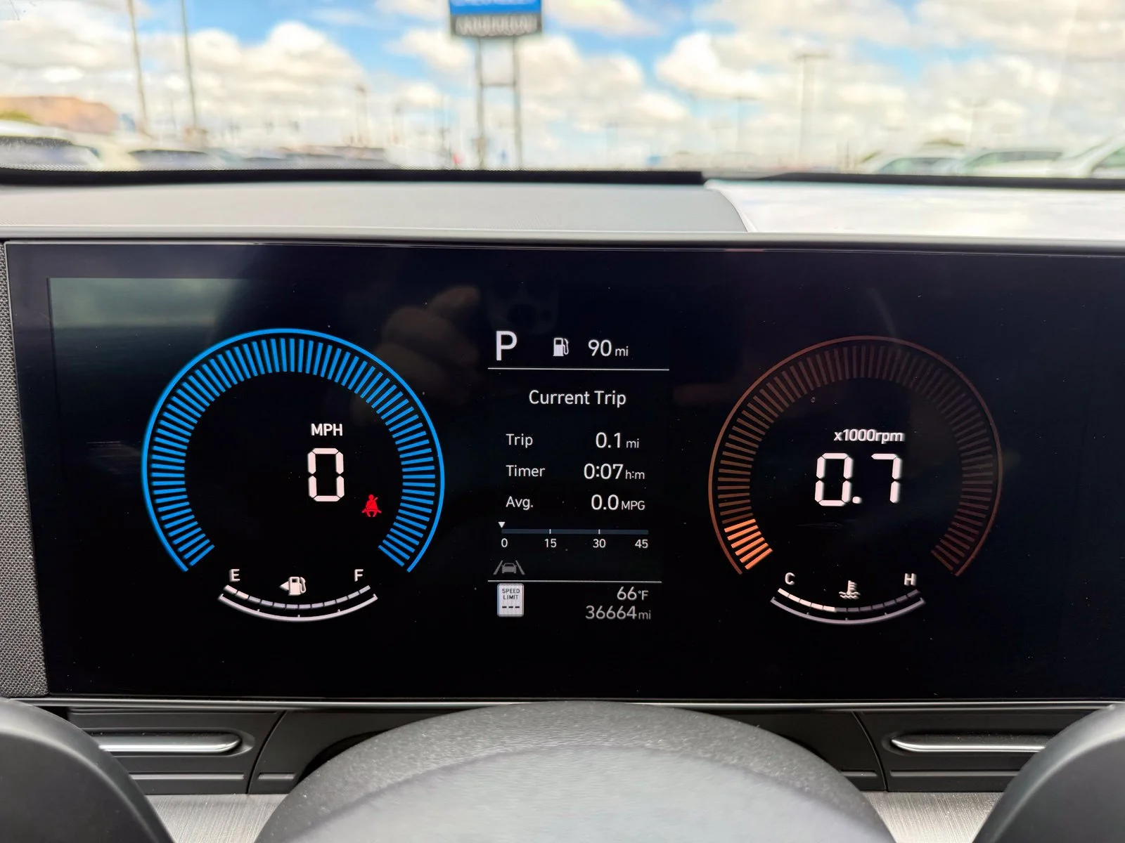 2025 Hyundai Kona SEL - Photo 14
