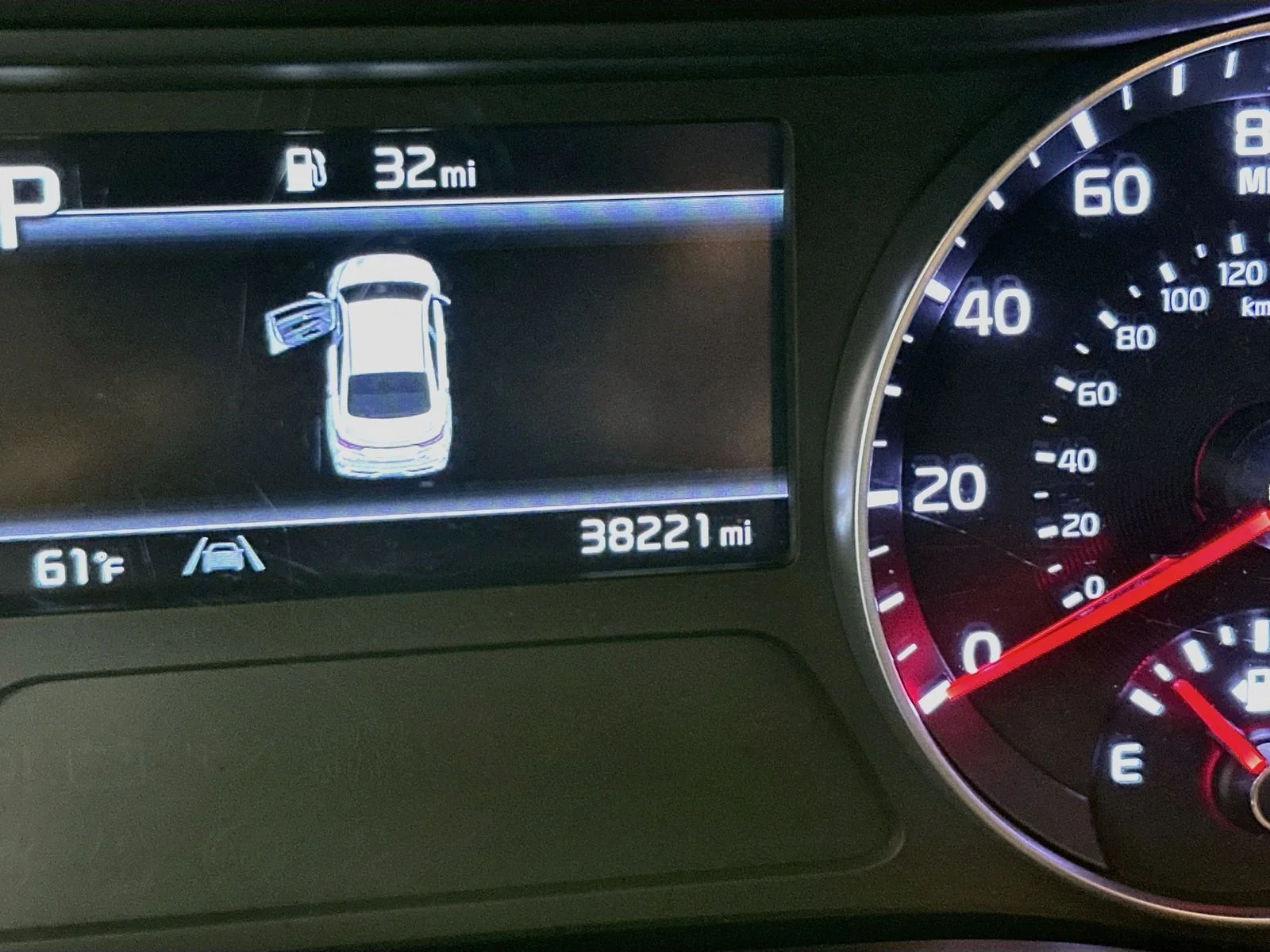 Used 2022 Snow White Pearl Kia GT image 12