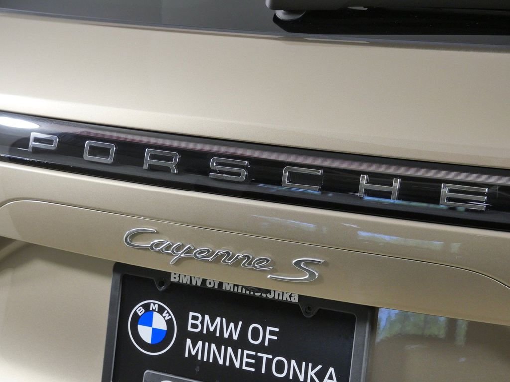 Used 2019 Silver Porsche S image 13